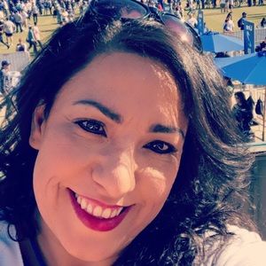Meet your Posher, Angelique